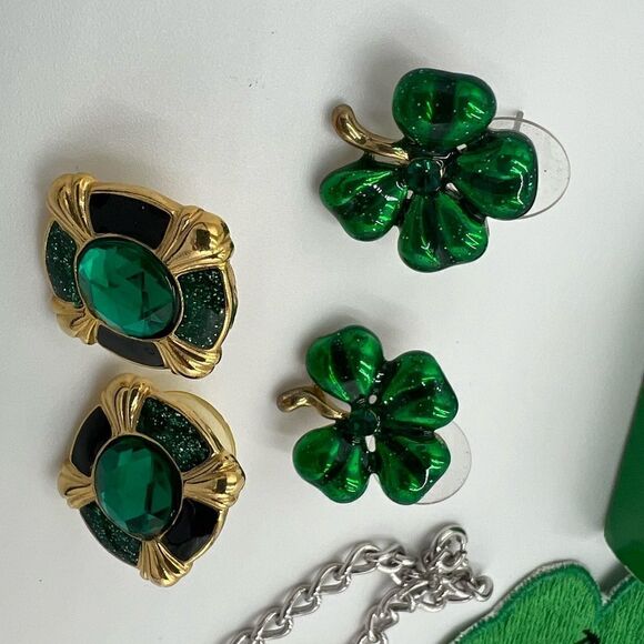 St. Patrick’s Day Jewelry Bundle. Jewelry Lot- Mainly Vintage. 6 Pieces. - Picture 3 of 5